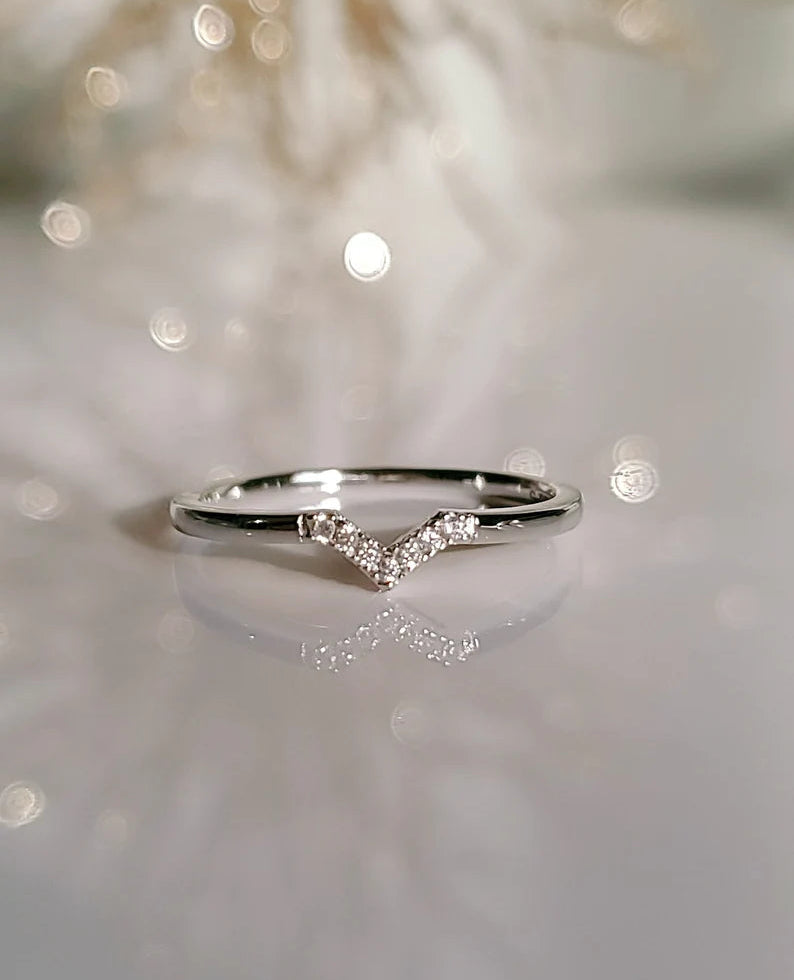 Sterling Silver 925 Dainty Chevron Ring - view 7
