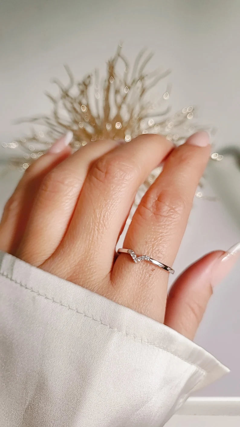 Sterling Silver 925 Dainty Chevron Ring - view 8