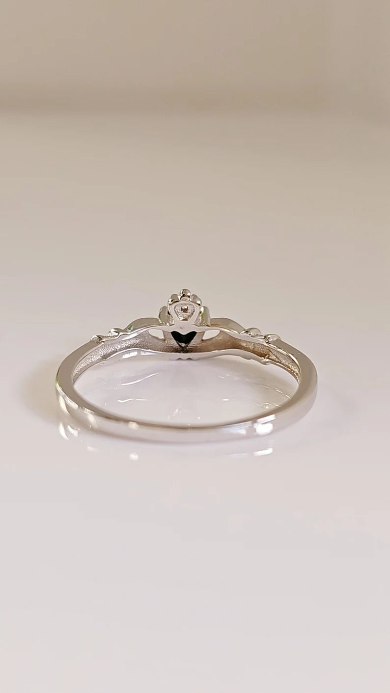 Sterling Silver Onyx Claddagh Ring - view 4