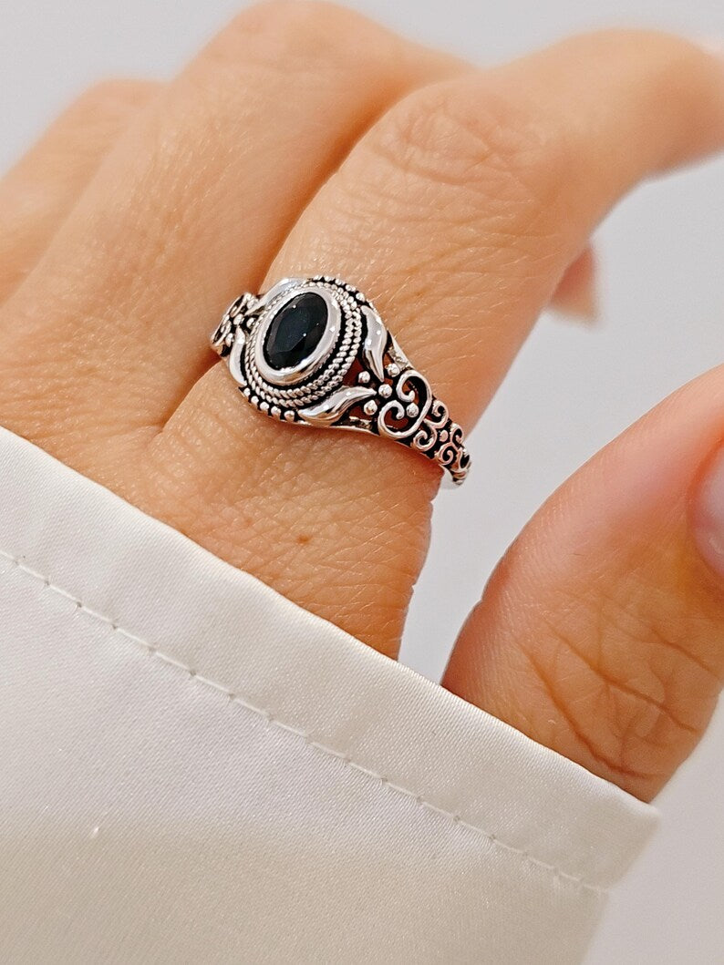 Oval Cut Black Onyx Sterling Silver Ring - view 5