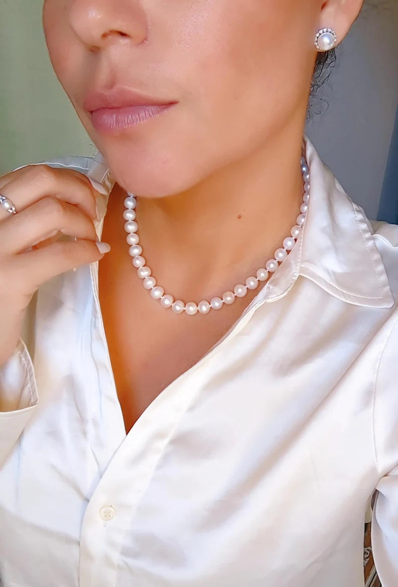 Genuine Classy Fresh Water Pearl Necklace - view 2