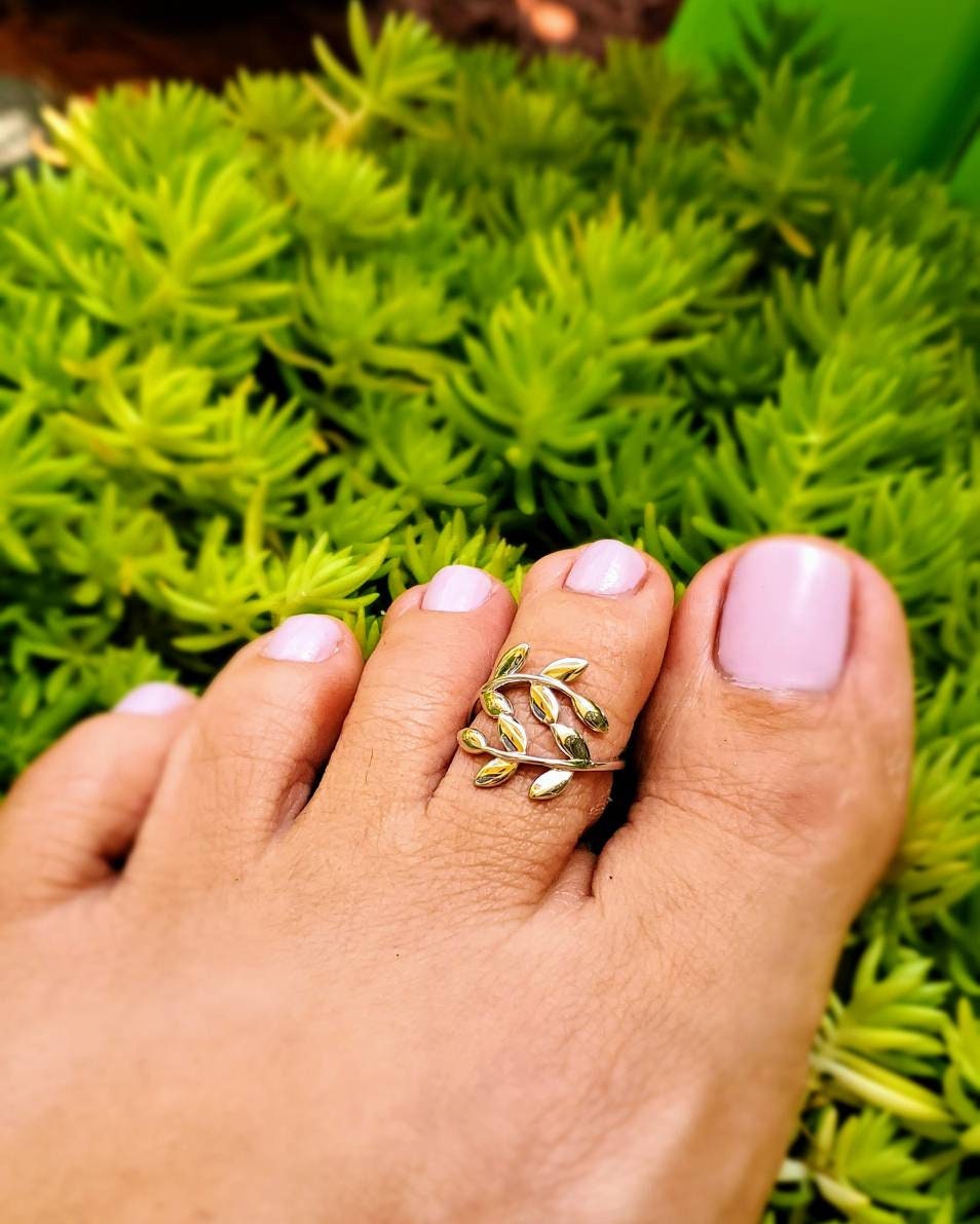 Sterling Silver Leaf Toe Ring - view 5