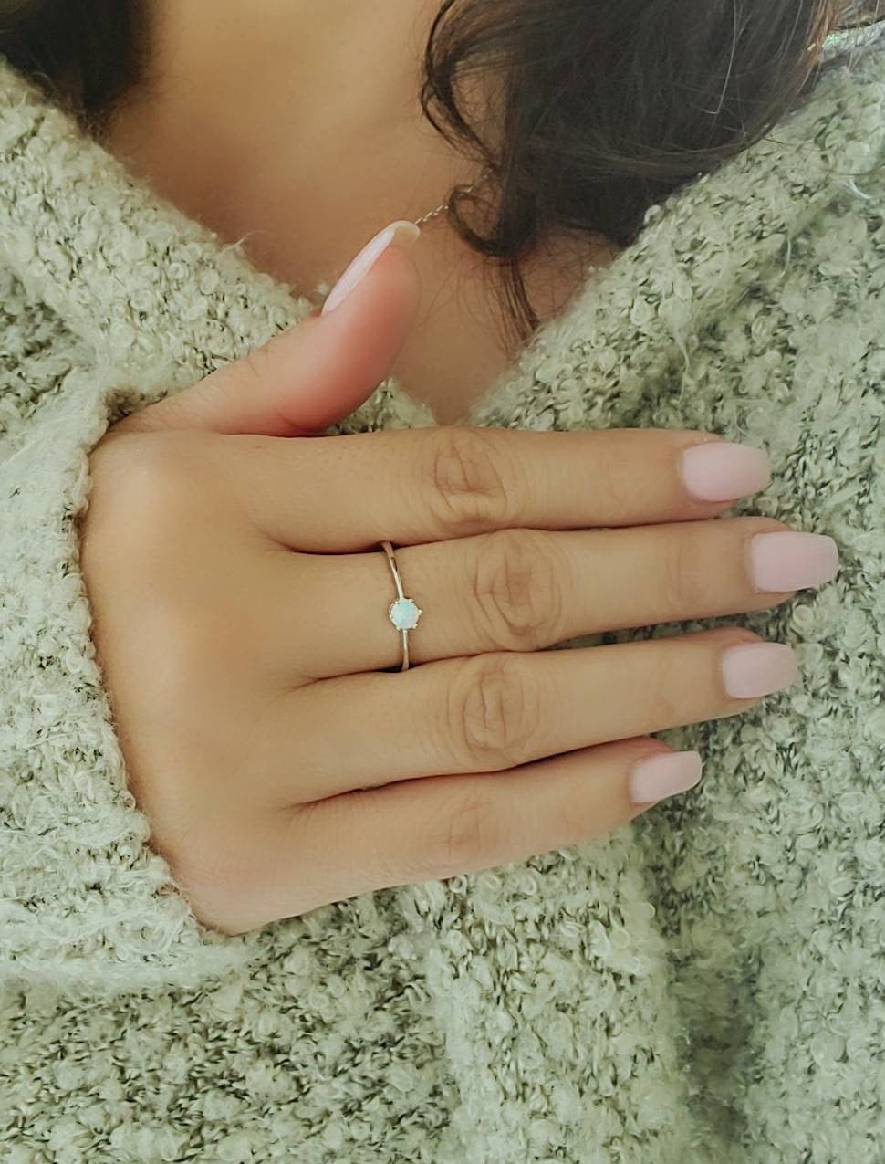 Sterling Silver Solitaire Women's White Opal Ring