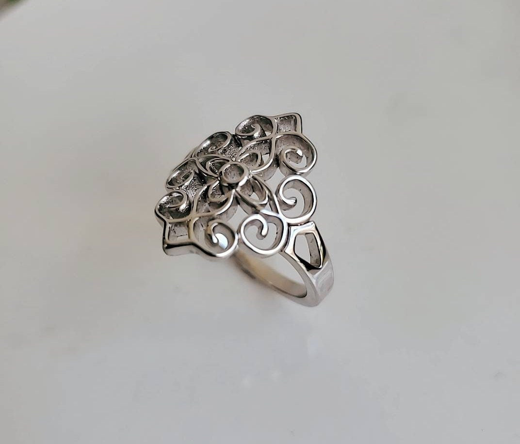 High Polished Sterling Silver Vines Ring - view 7
