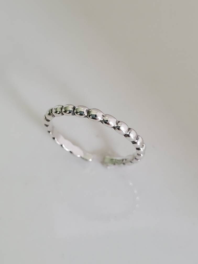 Silver Beaded Toe Ring - view 4