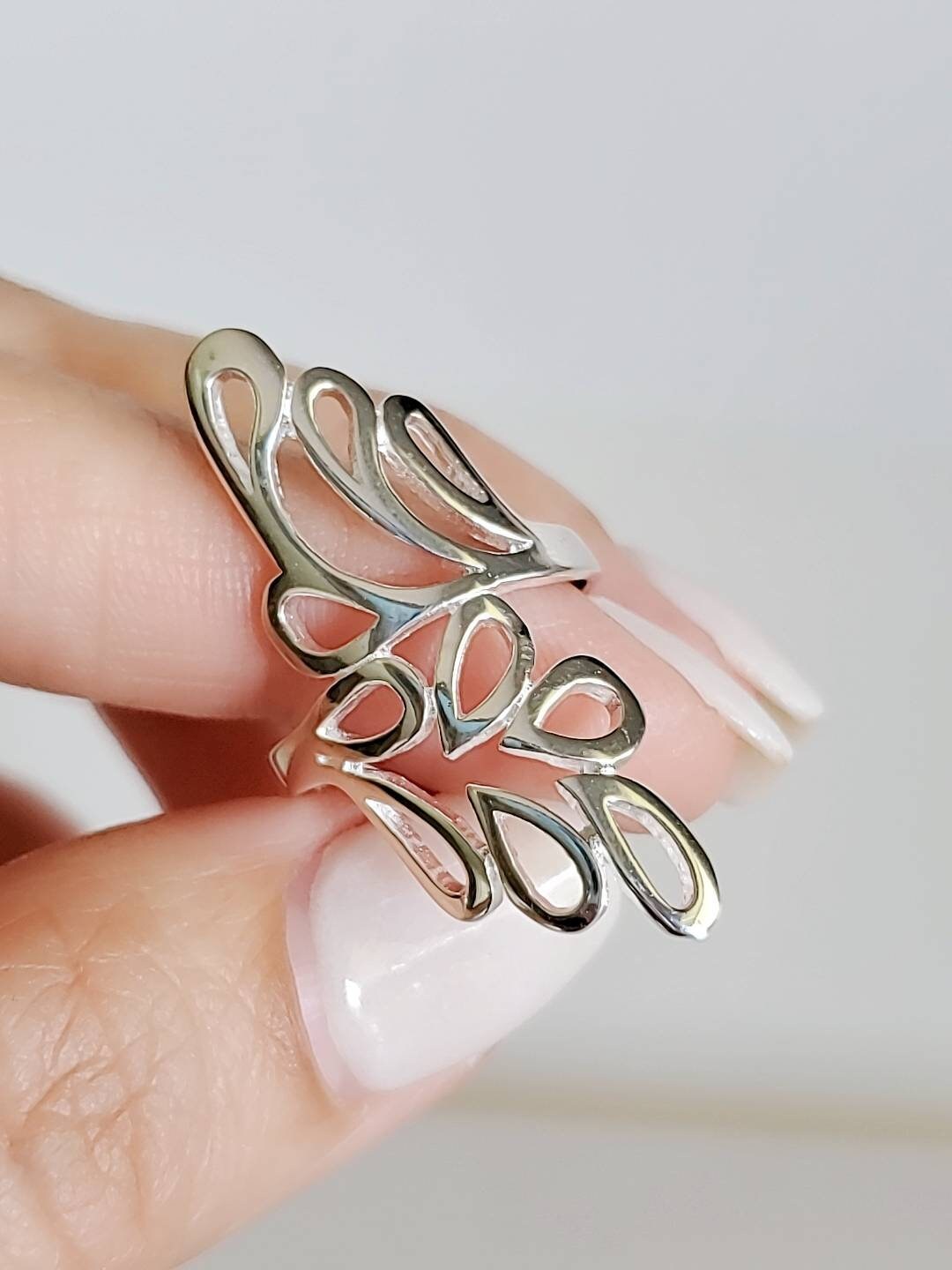 Sterling Silver 925 Shield Leaf Bold Ring - view 3