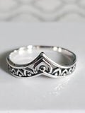 Sterling Silver Chevron V Ring