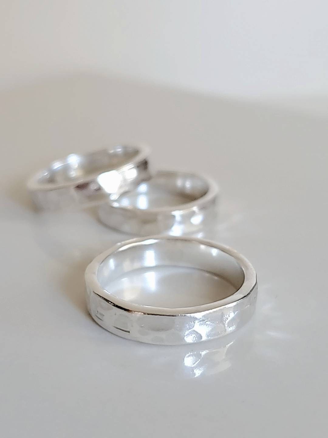 Sterling Silver Soli ld Hammered Band Ring - view 8