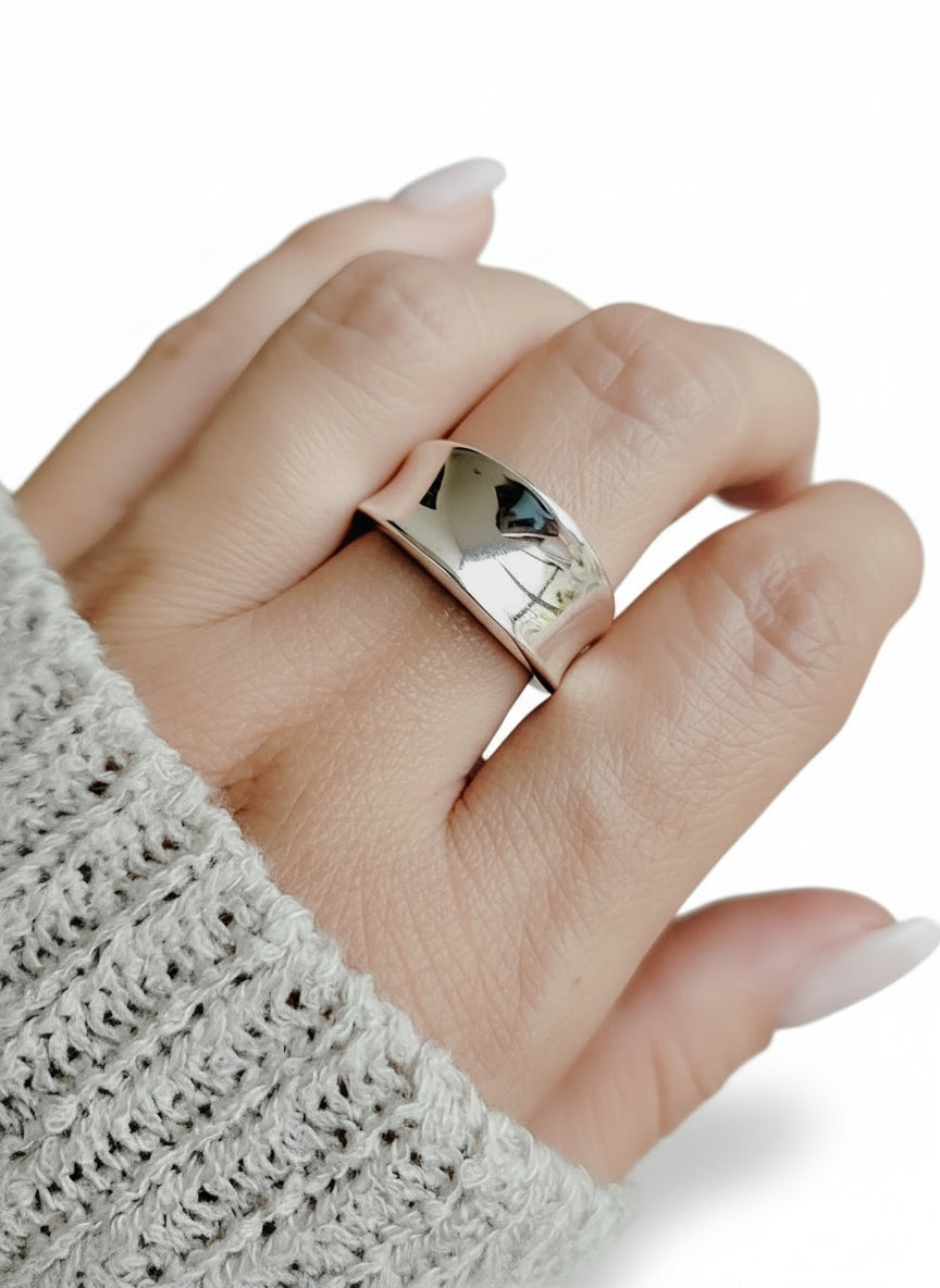 Sterling Silver 925 Medium Concave Ring