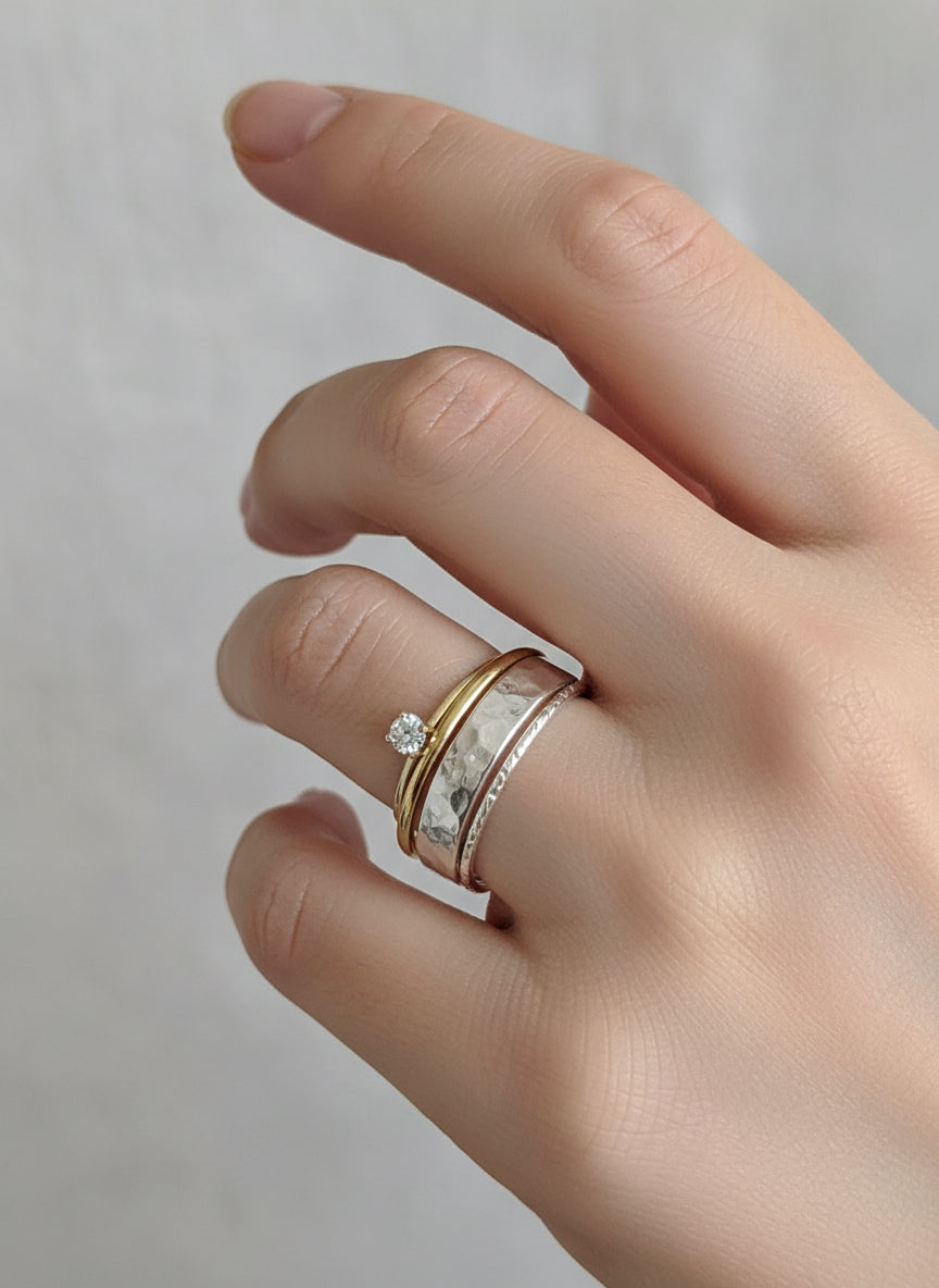 Sterling Silver Soli ld Hammered Band Ring - view 2