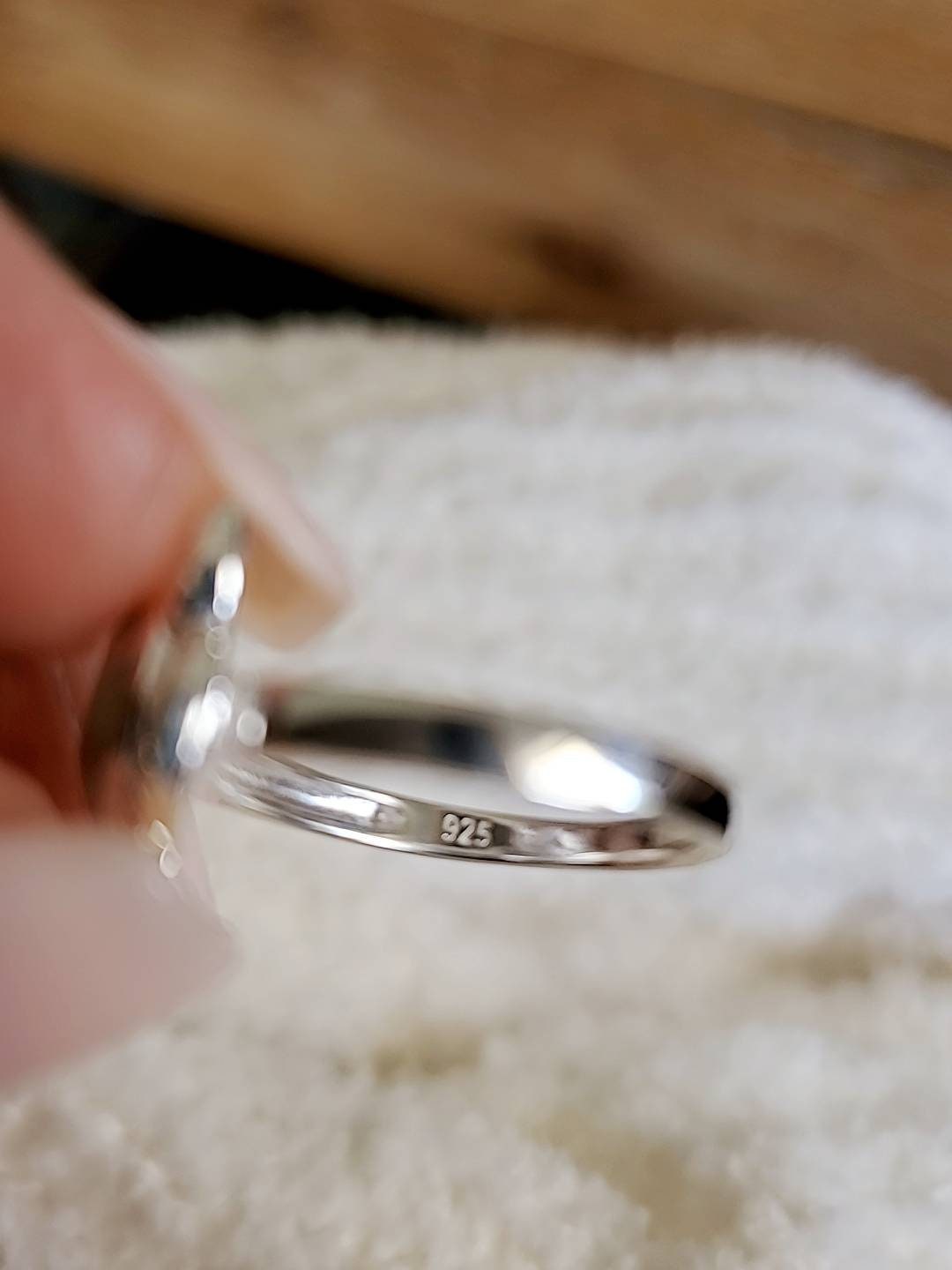 Sterling Silver Natural Mother of Pearl Turtle Ring - view 5