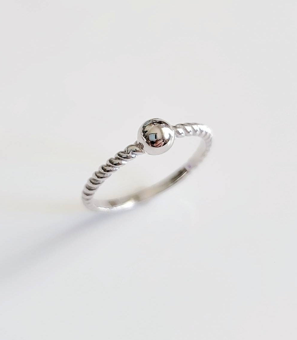 Sterling Silver Single Beaded Ring - view 8