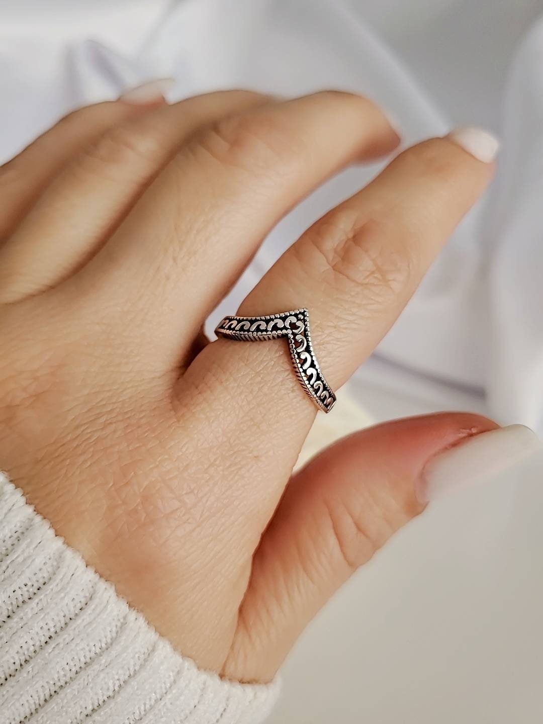 Sterling Silver Minimalist Chevron Ring - view 7