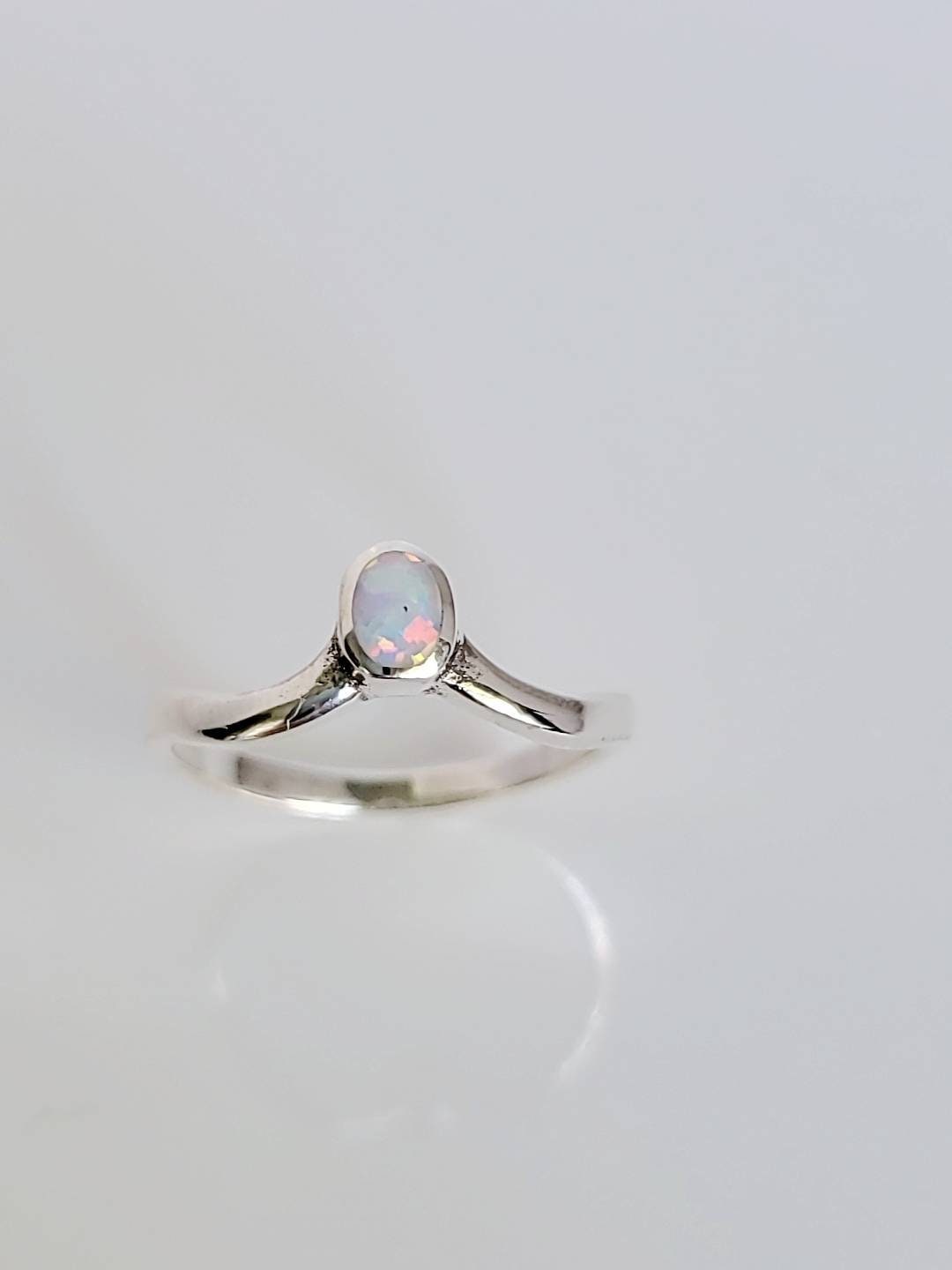 White Opal Chevron V Ring - view 5