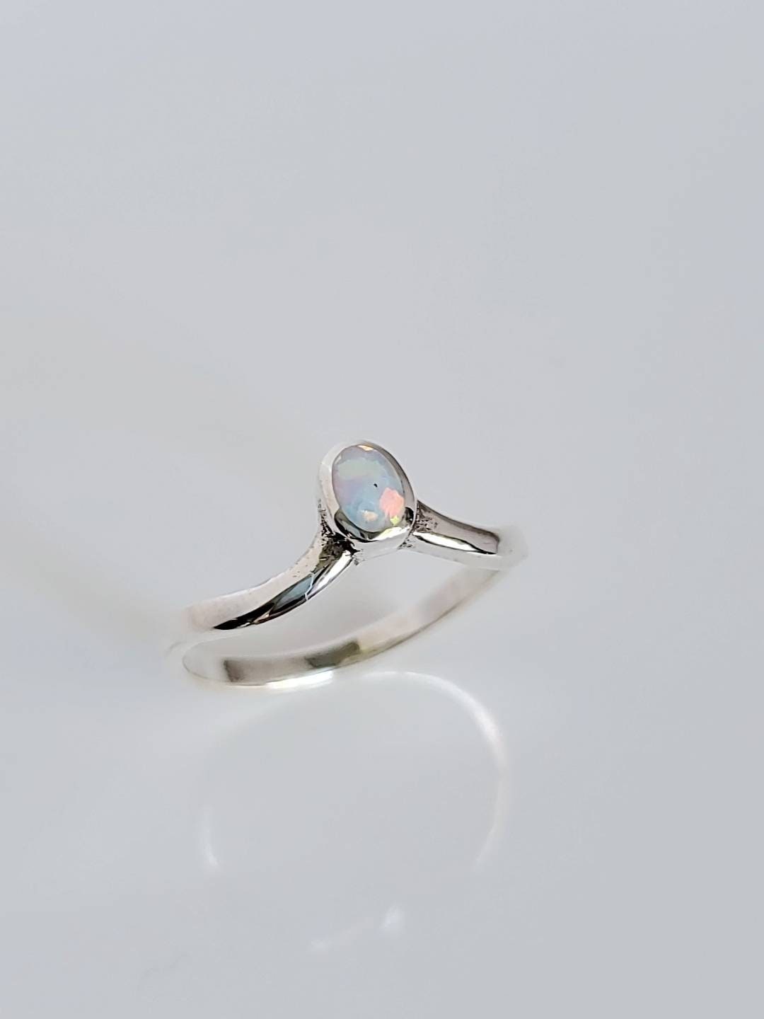 White Opal Chevron V Ring - view 3