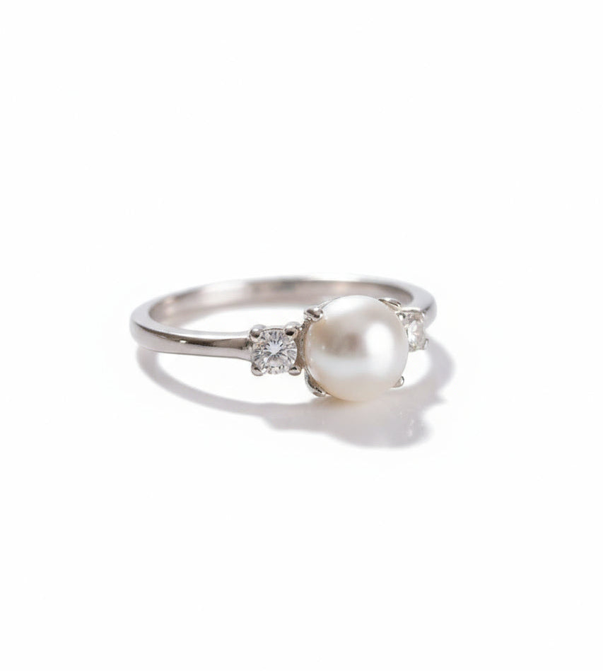 Fresh Water Pearl Sterling Silver Ring - view 3