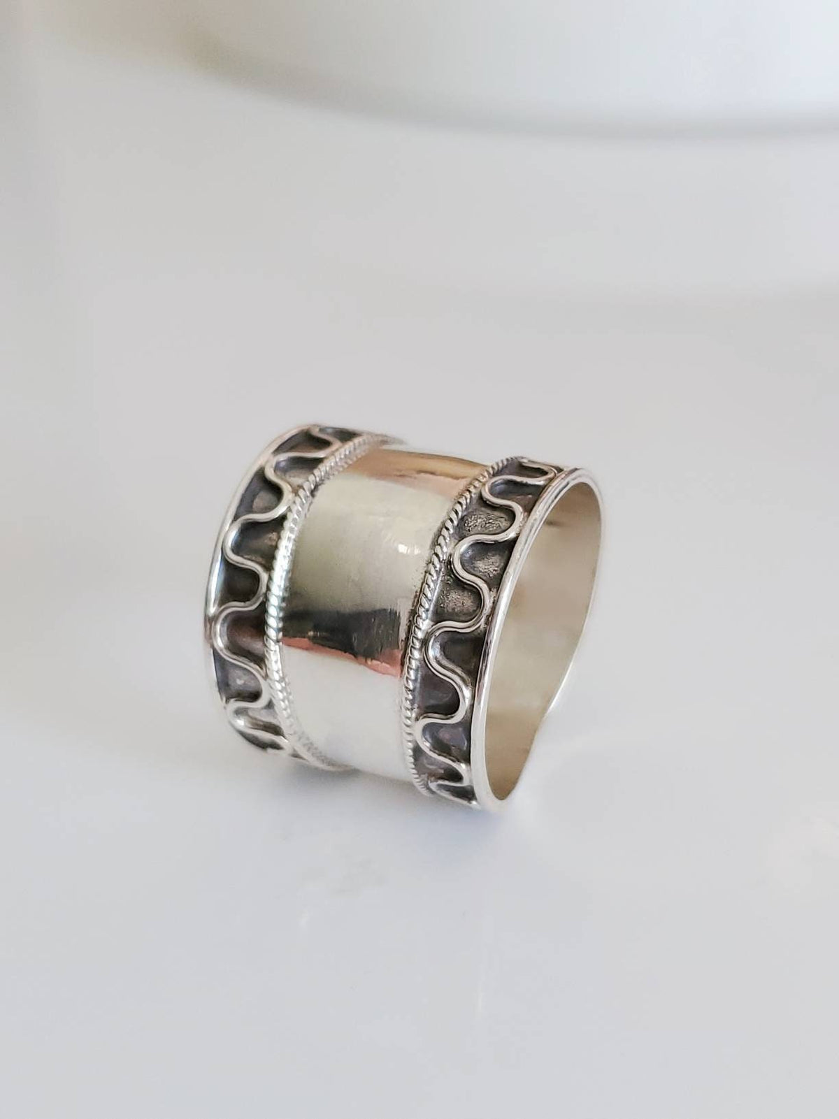 Sterling Silver Concave Bali Ring - view 8