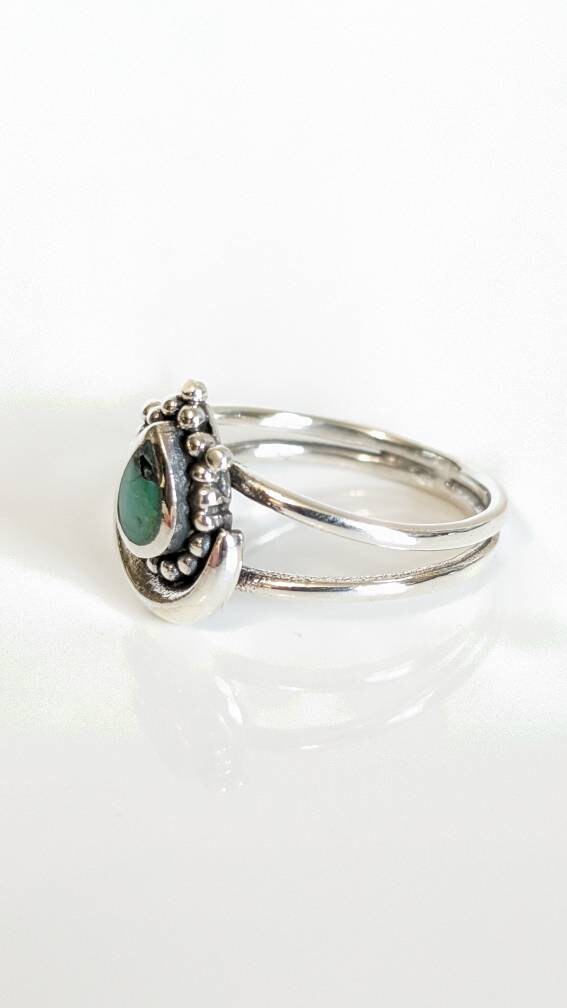 Sterling Silver Turquoise Beaded Crescent Moon Ring - view 3