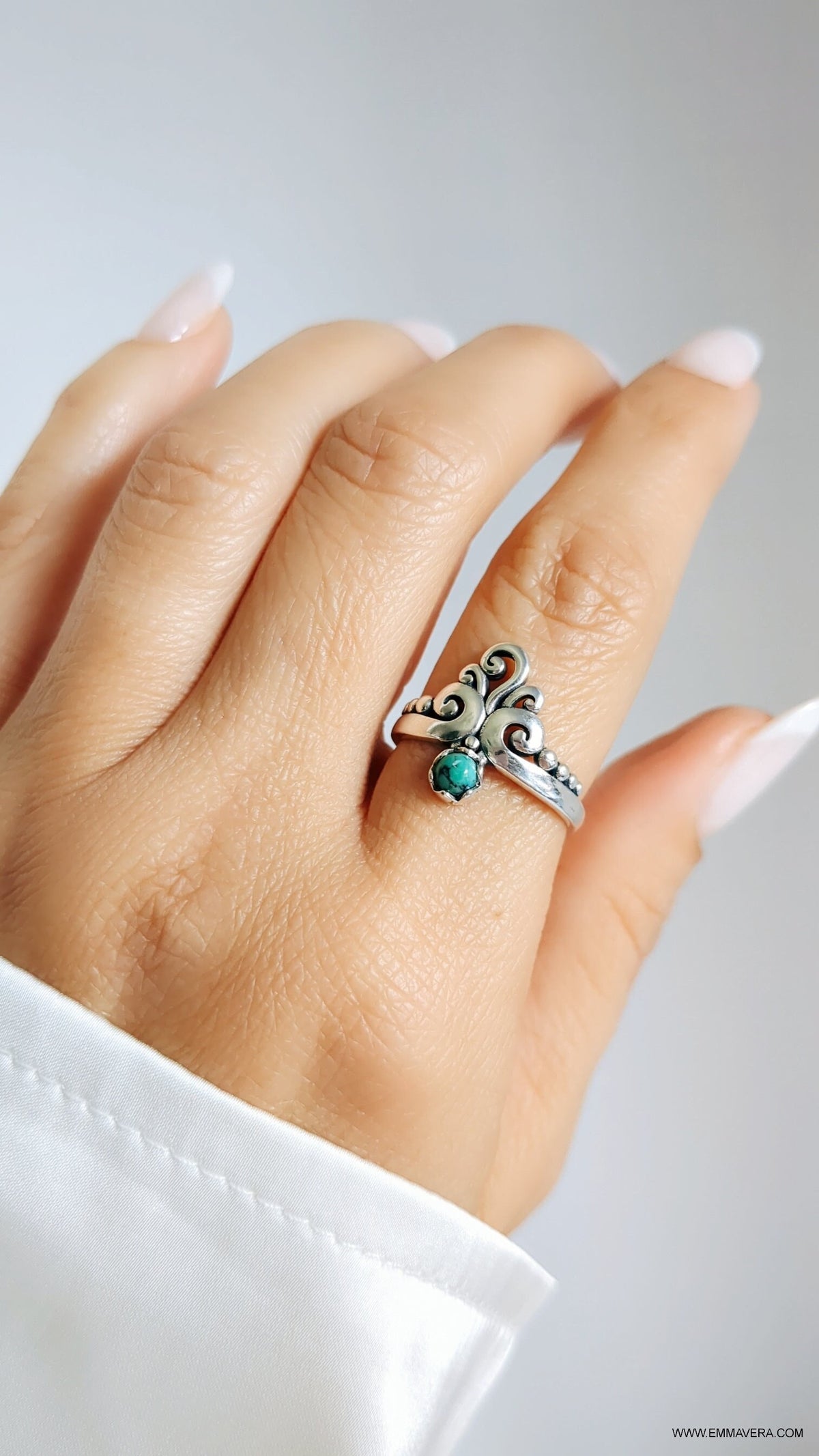 Sterling Silver Turquoise Ring - view 8