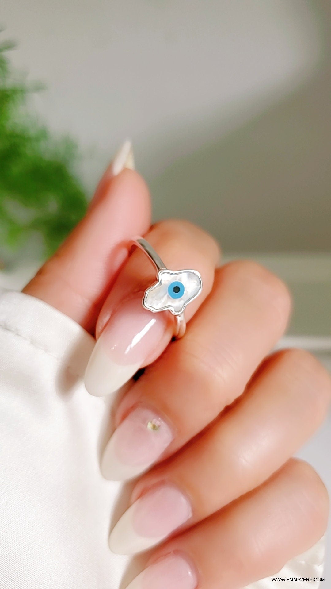 Sterling Silver Mother of Pearl Hamsa Evil Eye Hand Ring - view 4