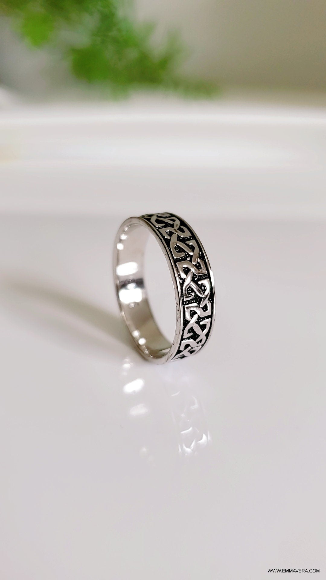 Sterling Silver 925 Celtic Oxidized Unisex Band Ring - view 3