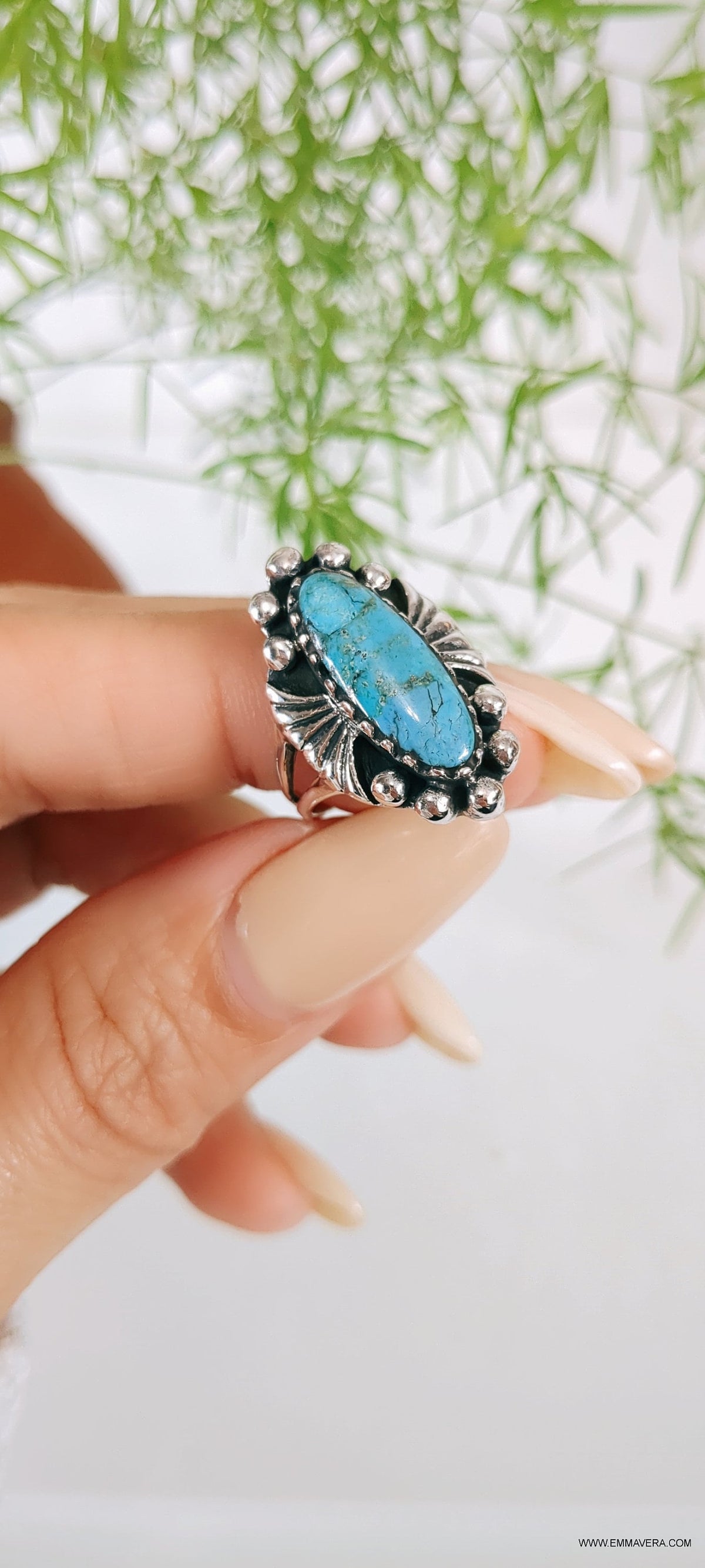 Sterling Silver Vintage Oval Turquoise Bali Ring - view 3