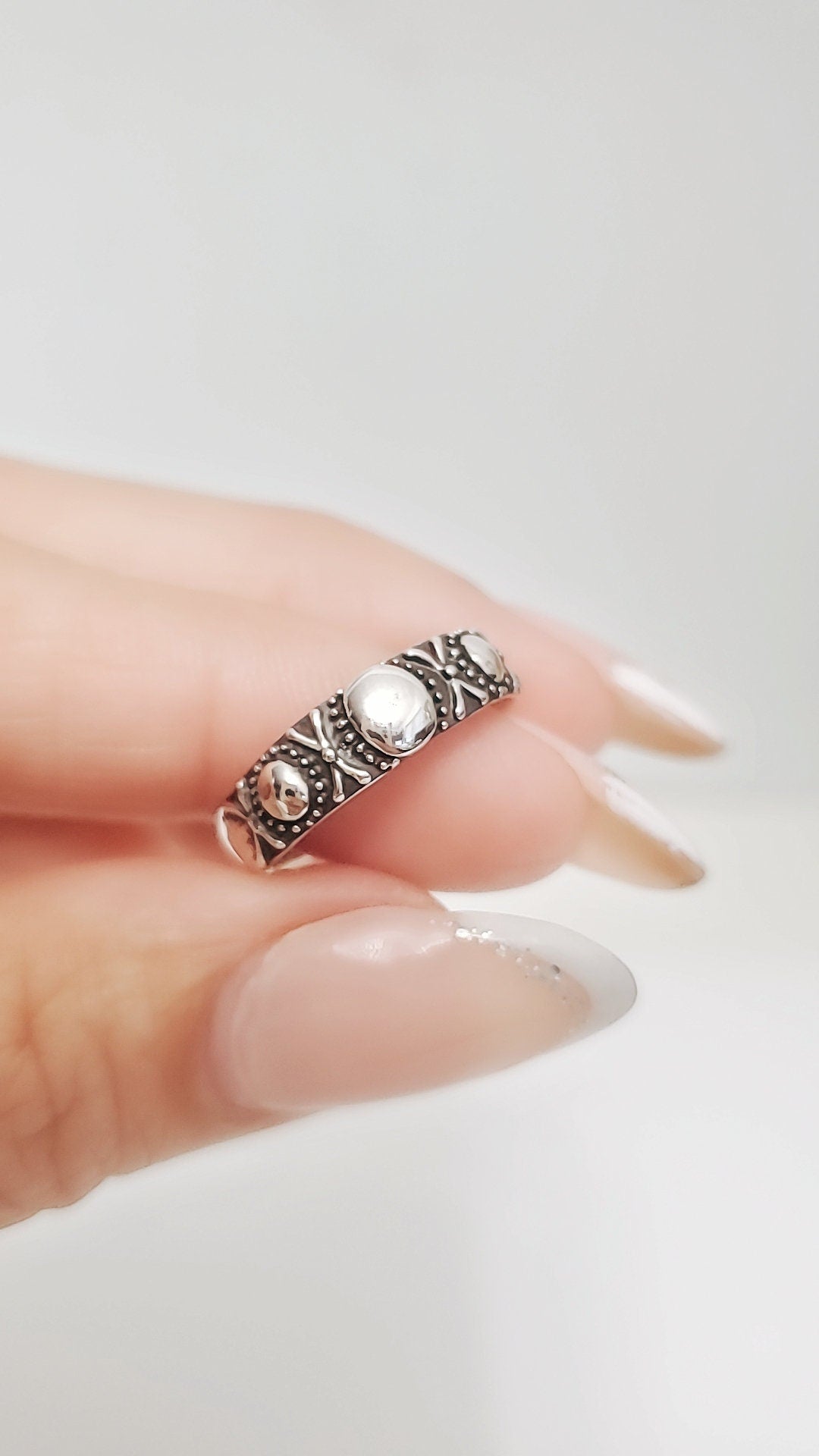Sterling Silver Bali Oxidized Band Ring - view 3