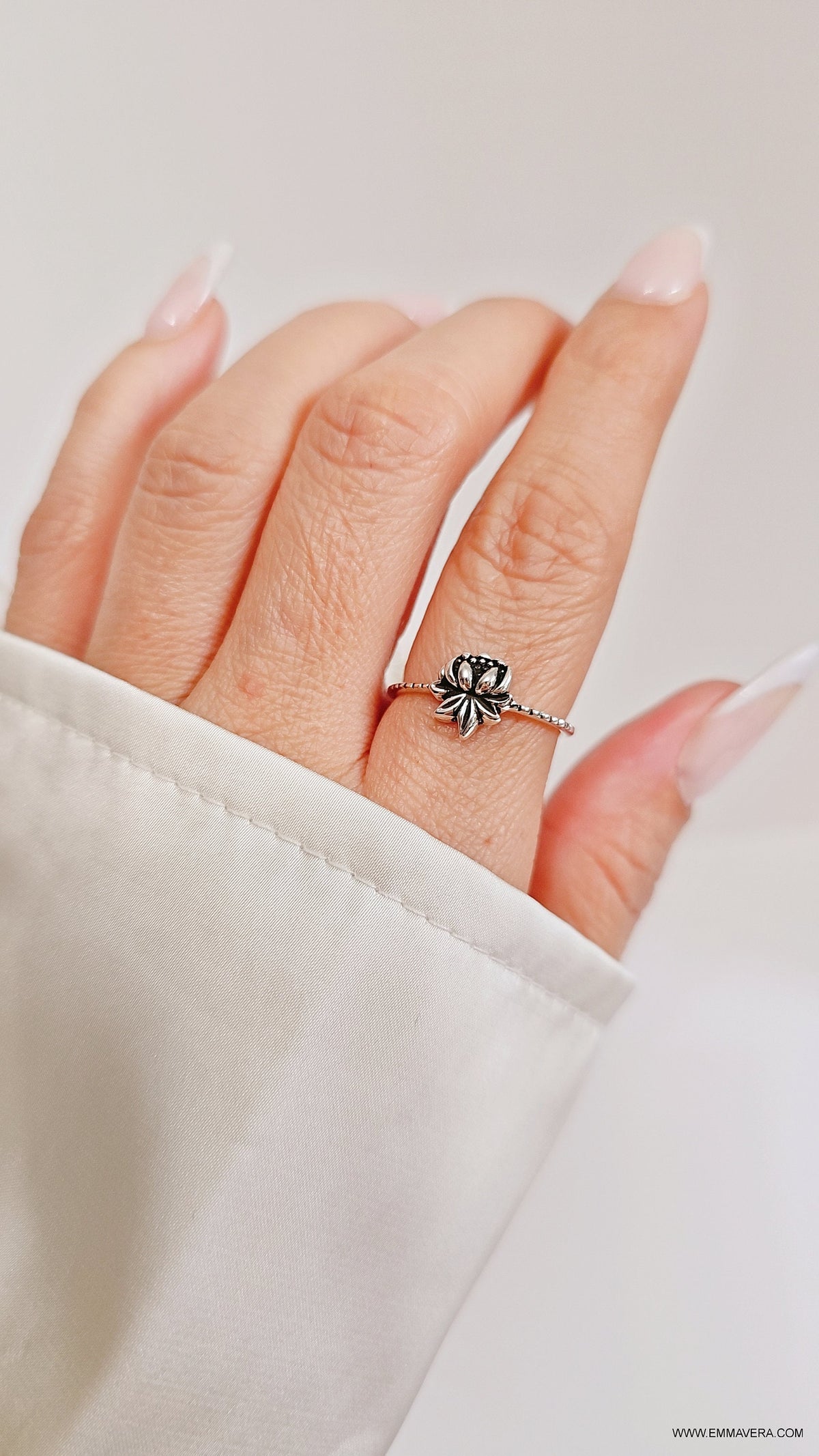Sterling Silver 925 Lotus Flower Ring - view 9