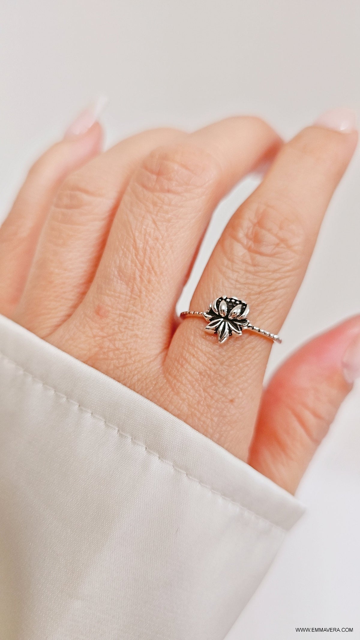 Sterling Silver 925 Lotus Flower Ring - view 3