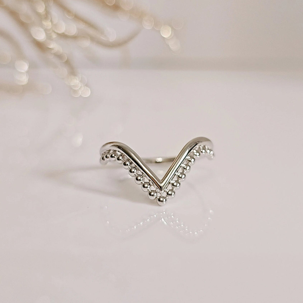 High Polished Beaded Chevron V Ring