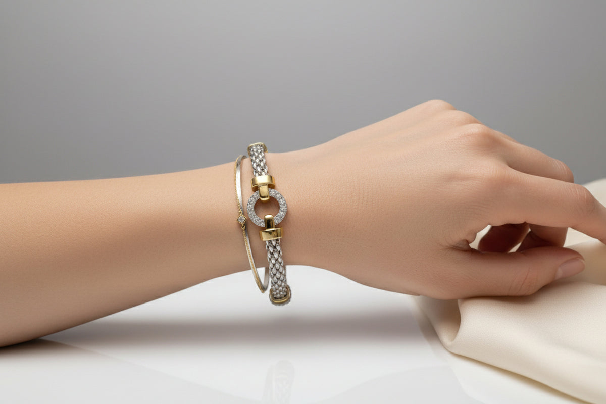 Statement Halo Two Tone O Bracelet - view 9