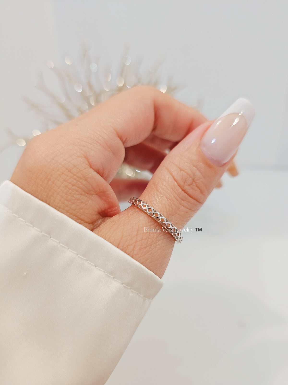 Sterling Silver 925 Simple Statement Band Ring - view 6