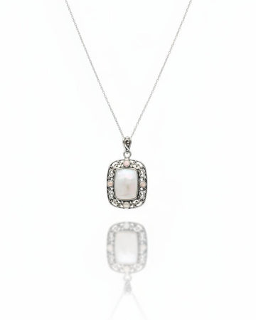 Sterling Silver 925 Mother of Pearl Pendant Necklace