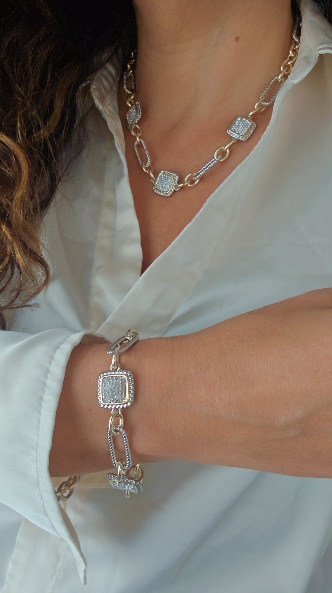 Chain Link Toggle Bracelet - view 4