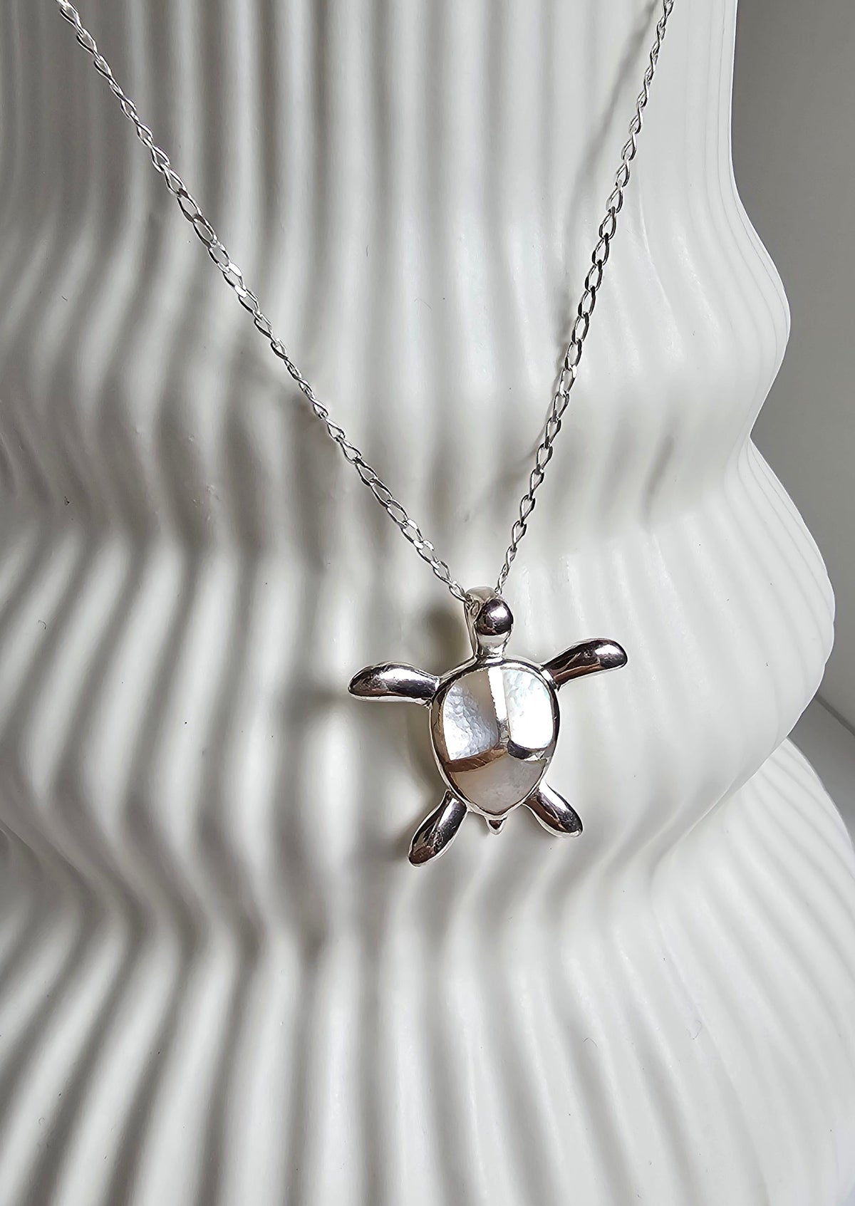 Sterling Silver Mother of Pearl Sea Turtle Pendant Necklace - view 10