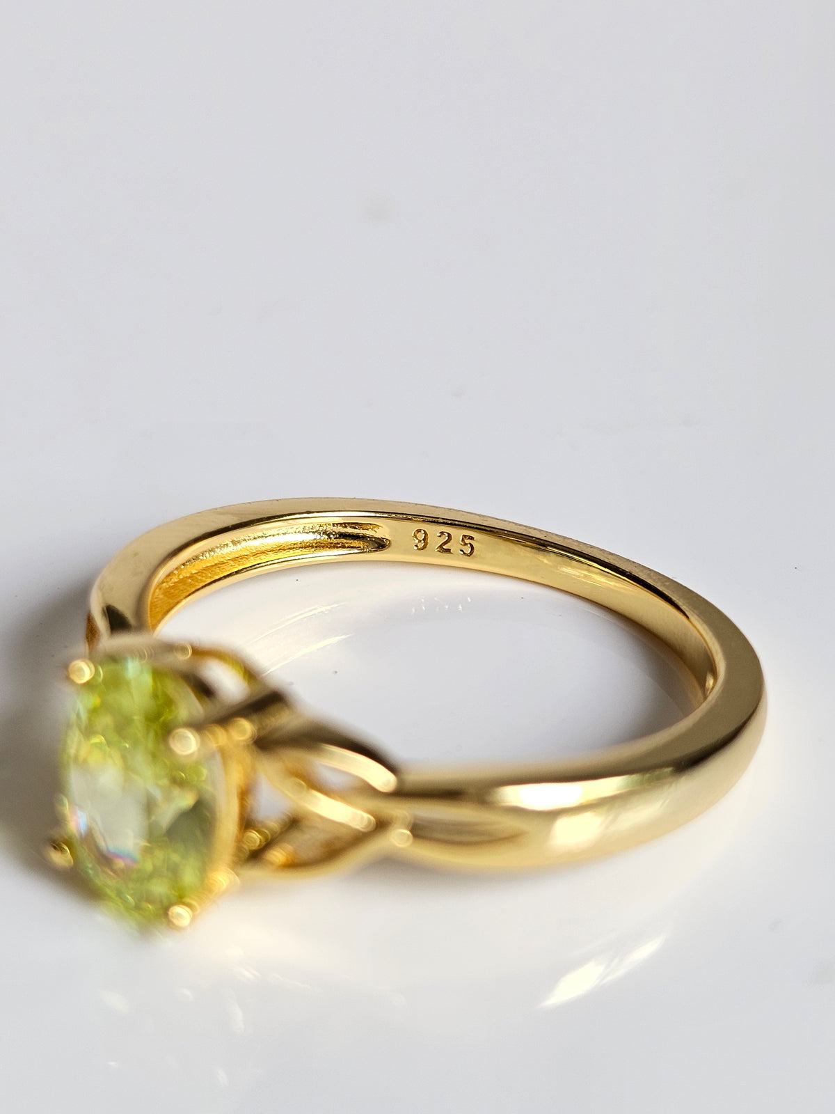 Sterling Silver Gold 925 Celtic Peridot Ring - view 3