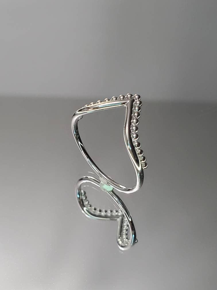 High Polished Beaded Chevron V Ring - view 7