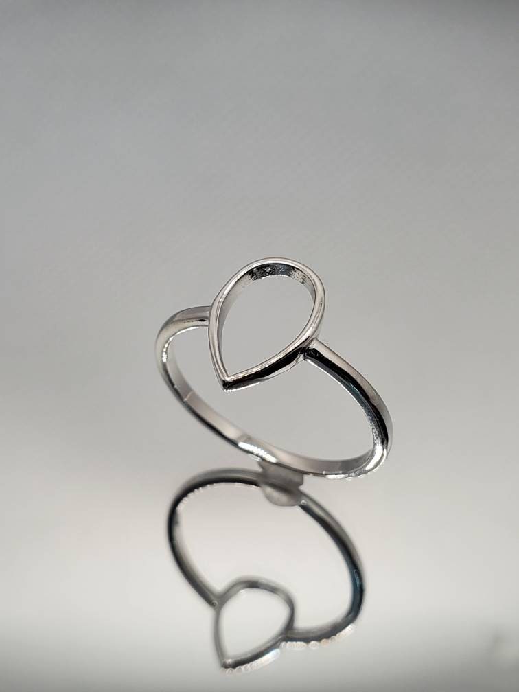 Sterling Silver Teardrop Ring - view 2