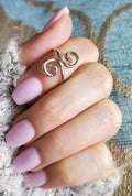 Minimalist Bohemian Style Swirl Ring