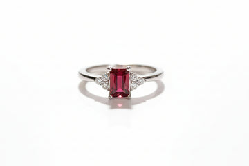 Sterling Silver Red Garnet Ring